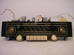 Salora Riviera 58 шасси радиоприемника