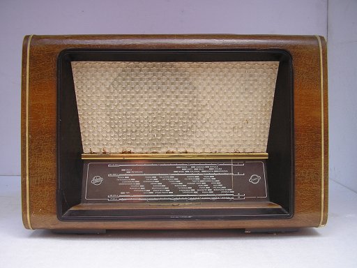 Salora 660 V