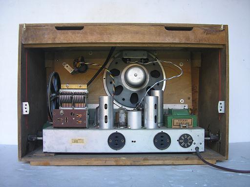 Salora 672 V