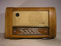 Salora 700 V