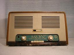 Philips B4SF82A
