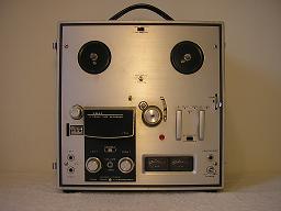 Akai 4 Track tape recorder 1710
